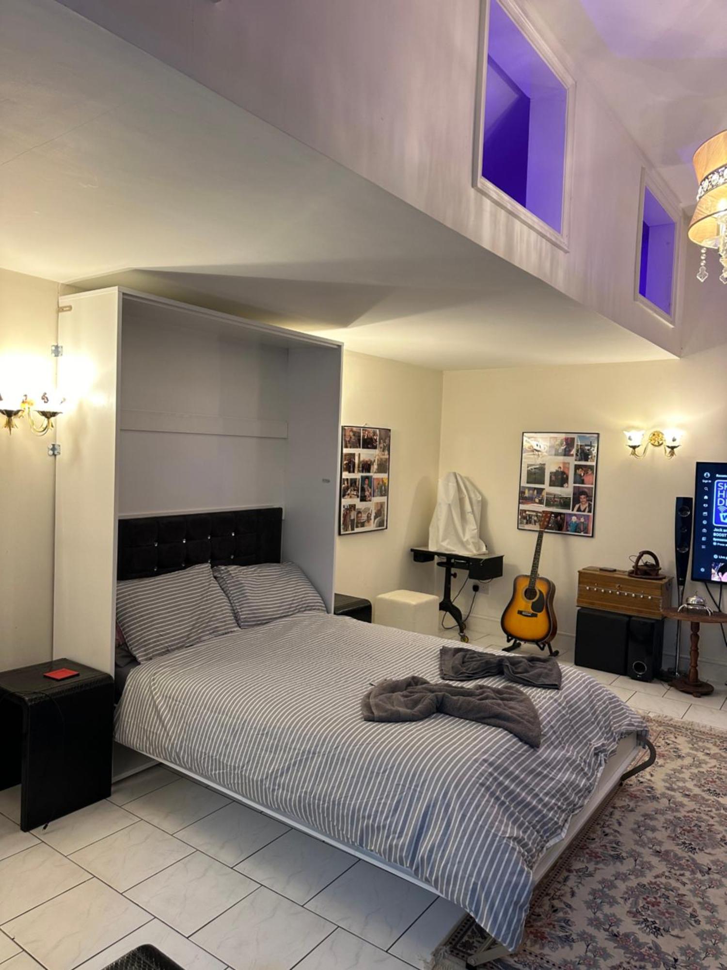 Amazing Gantshill Studio Annexe & Free Parking Redbridge Extérieur photo